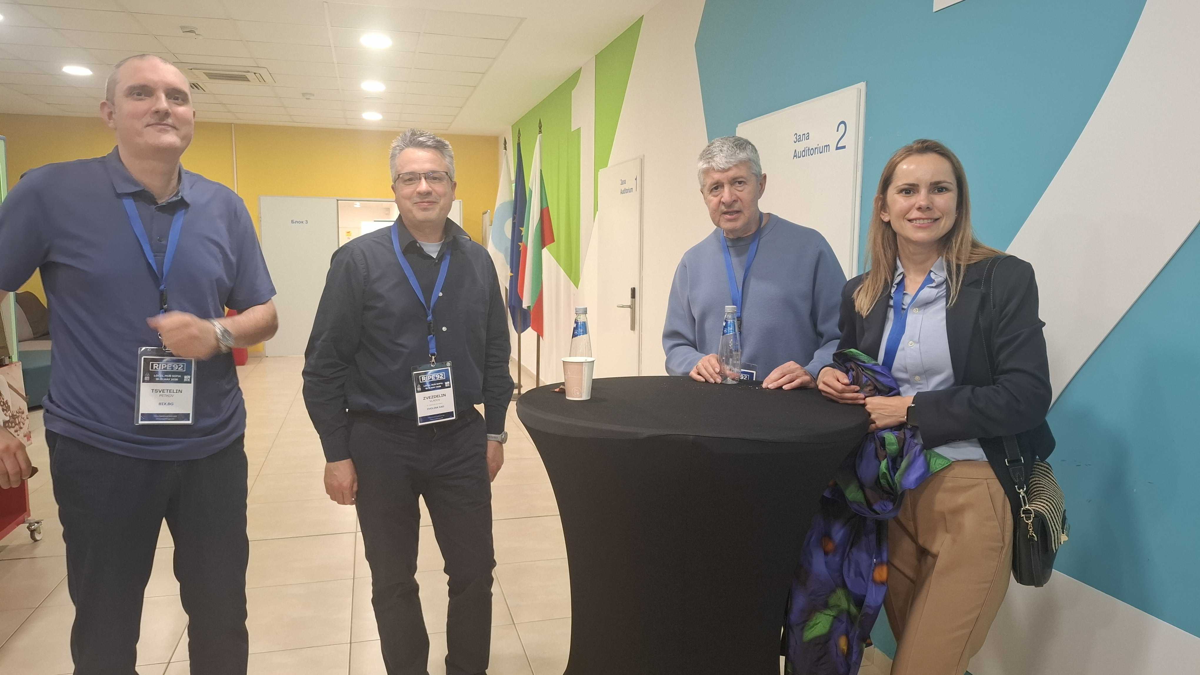 Participants following the RIPE 92 programme